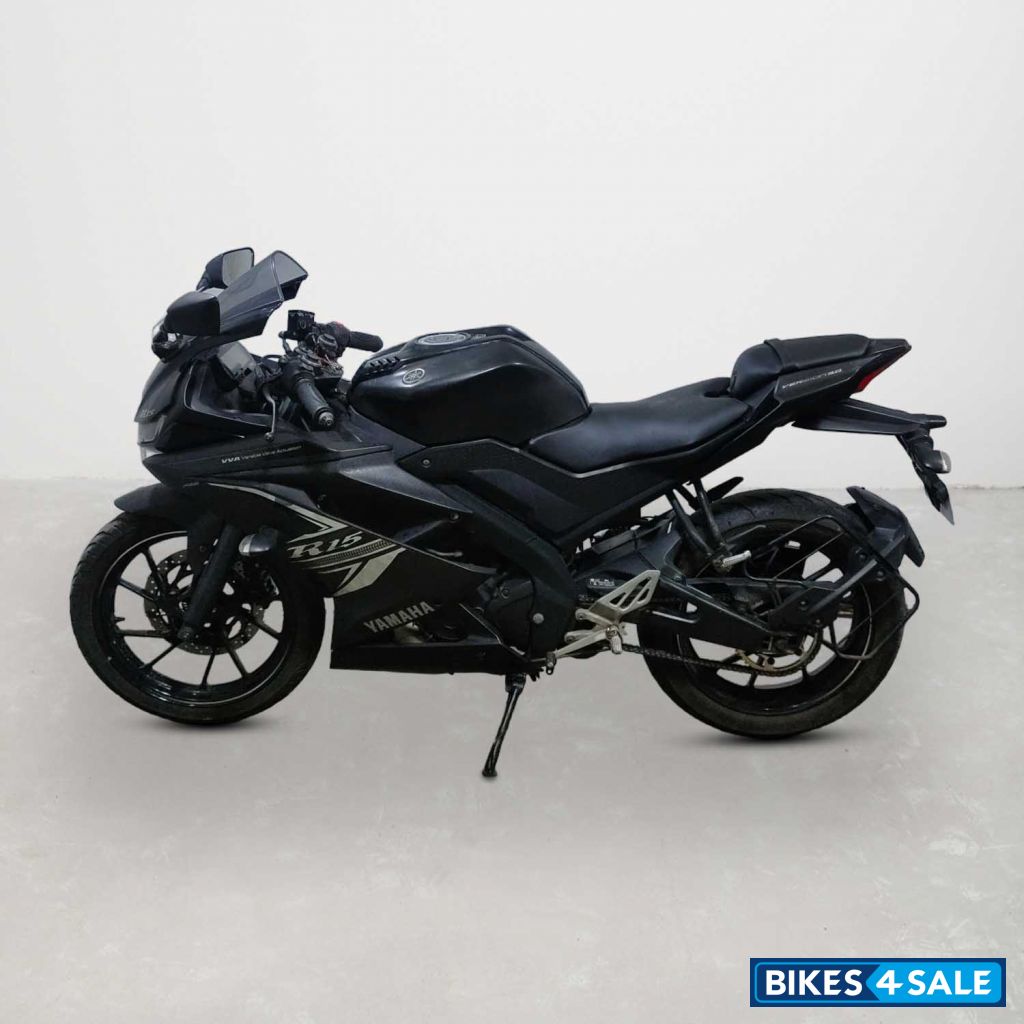 Yamaha YZF R15 V3