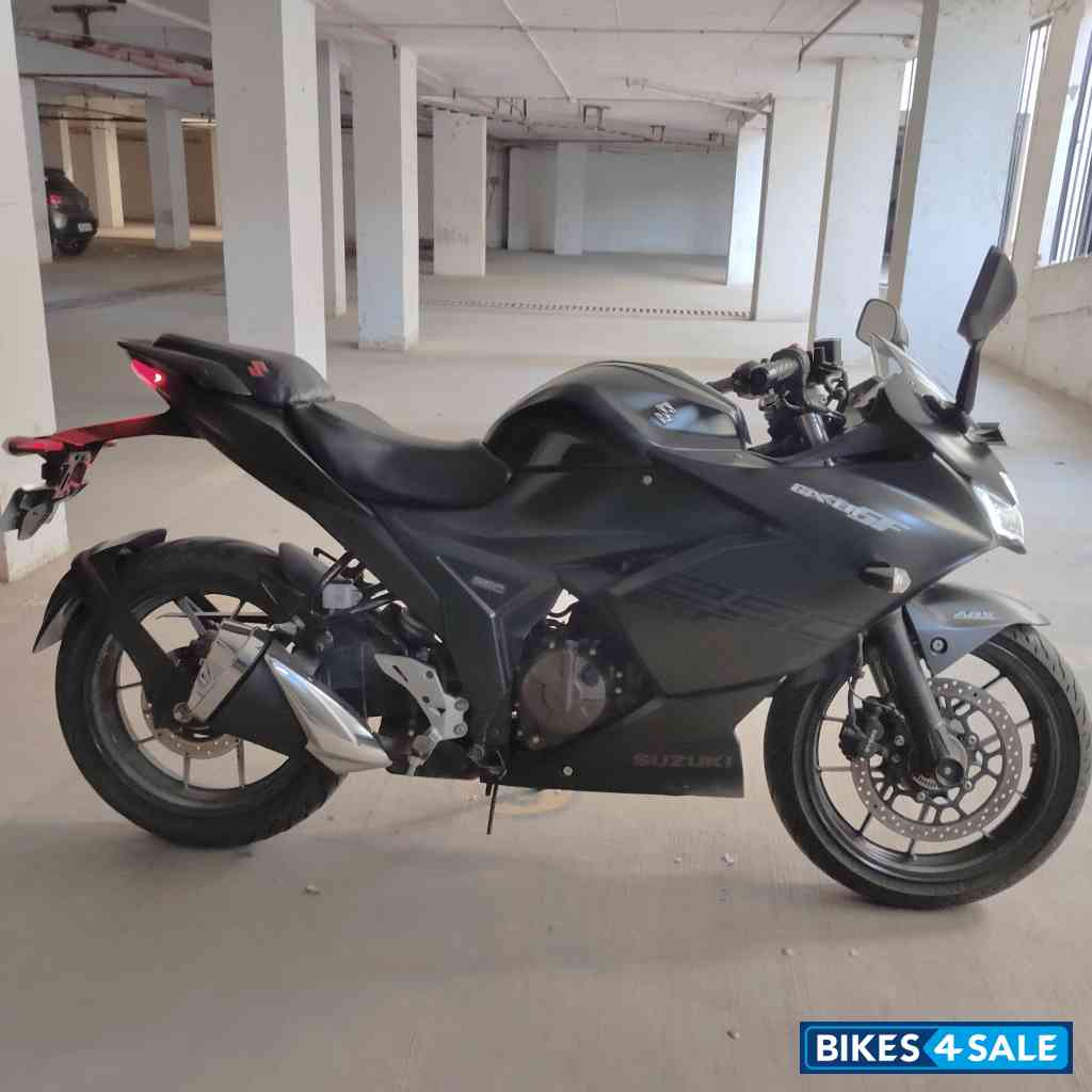 Suzuki Gixxer SF 250