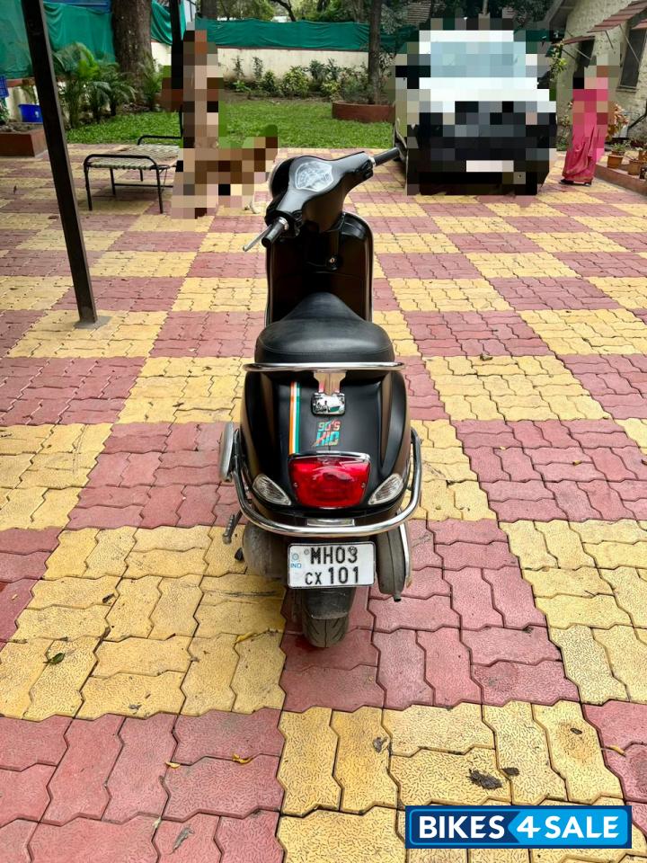 Vespa SXL 125