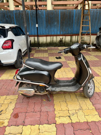 Vespa SXL 125