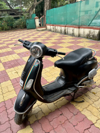 Vespa SXL 125