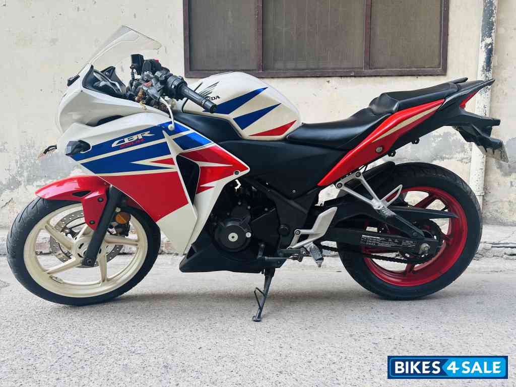 Honda CBR 250R