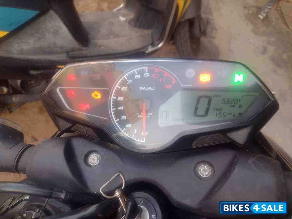 Bajaj Pulsar N160