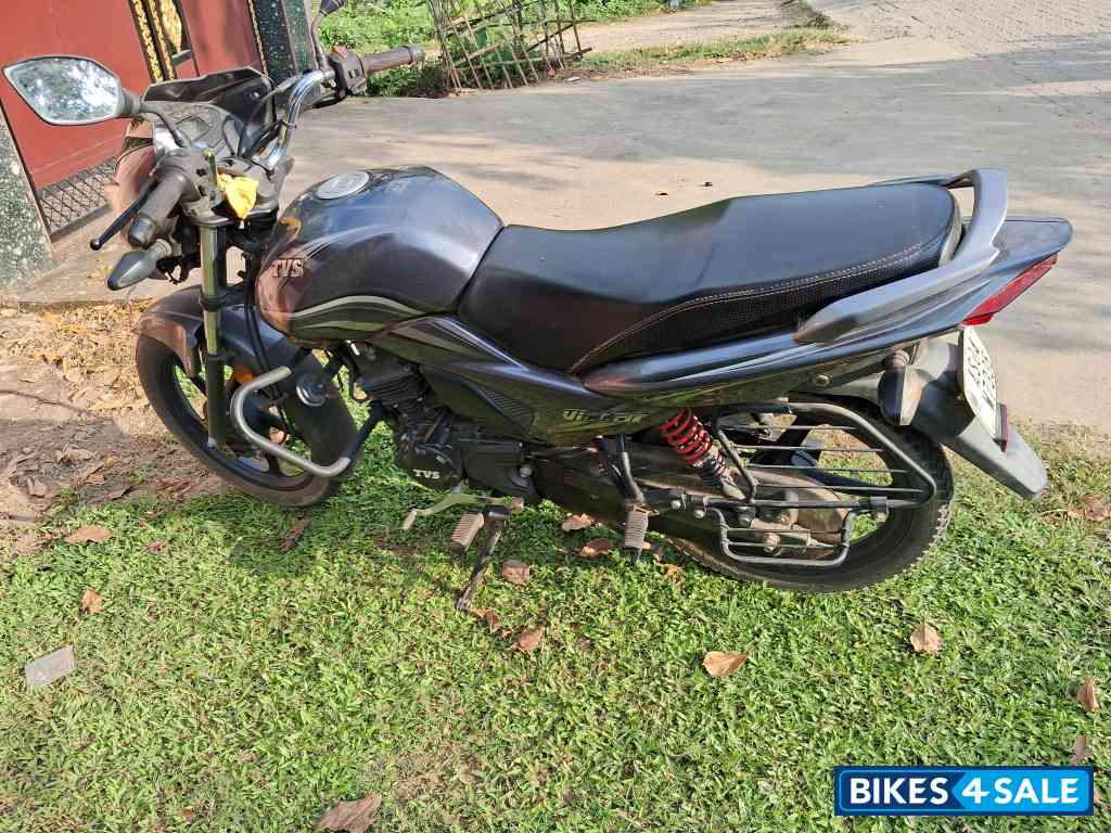 TVS Victor