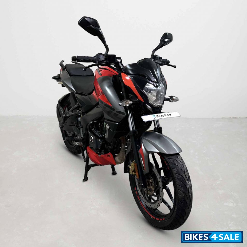 Bajaj Pulsar NS200