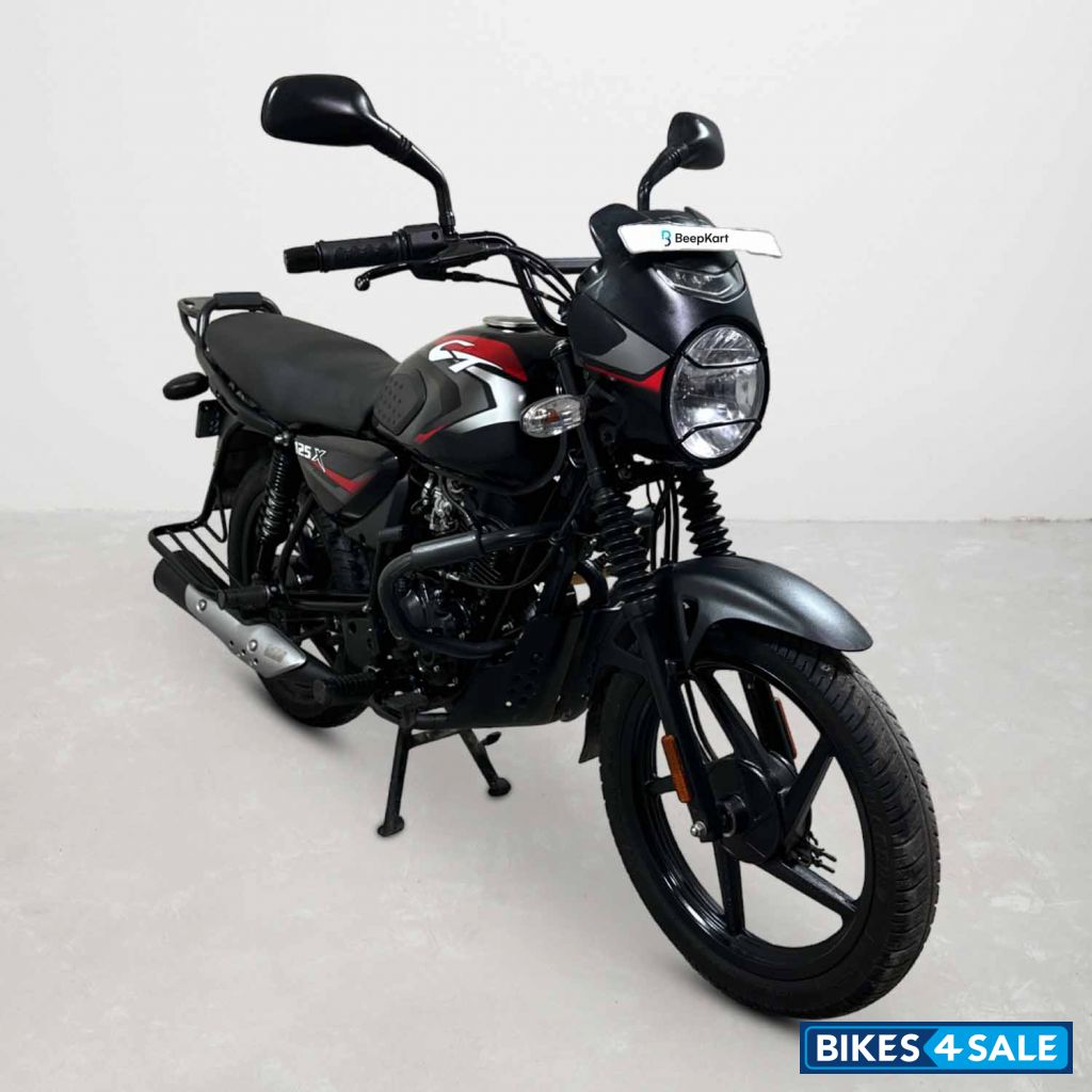 Bajaj CT 125X