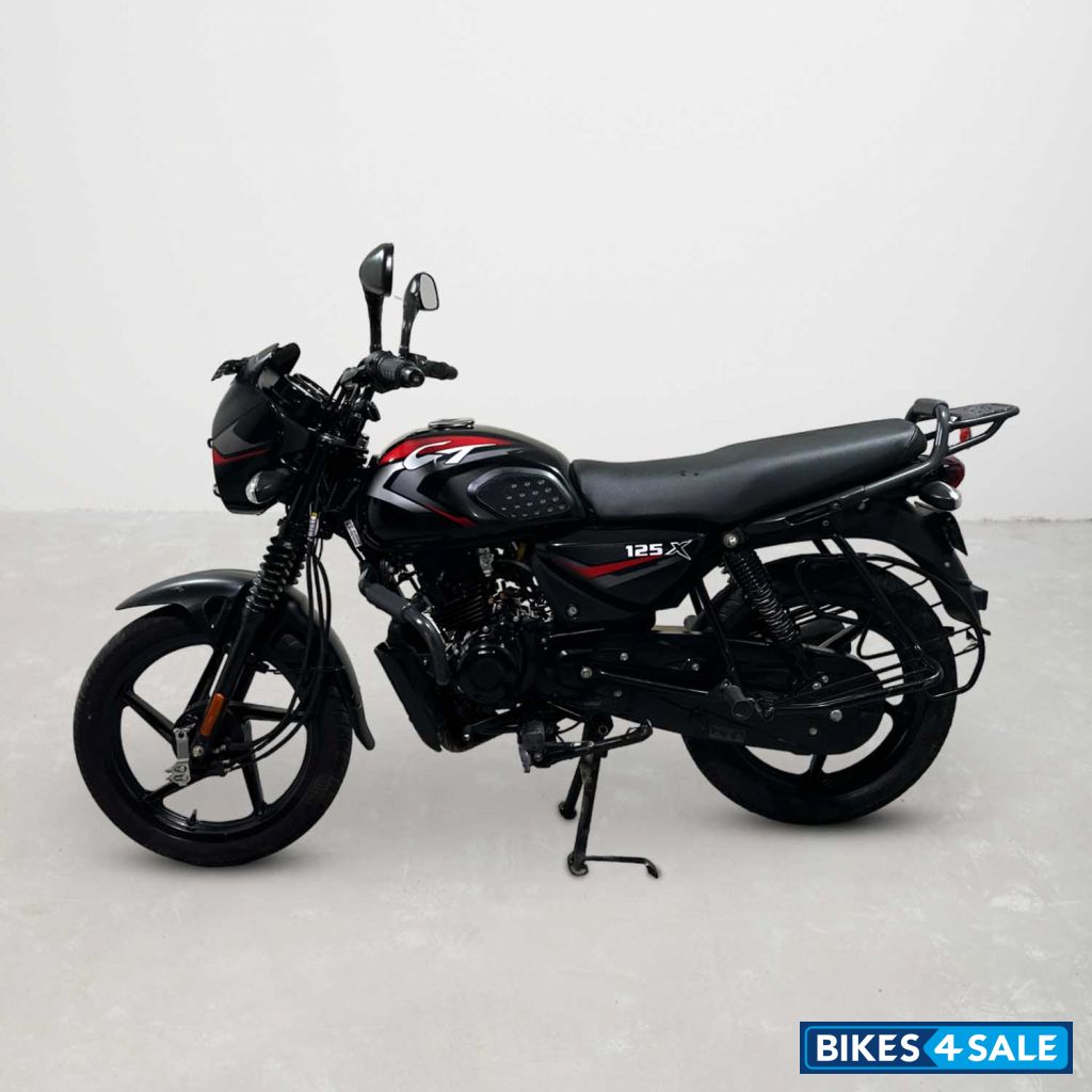 Bajaj CT 125X