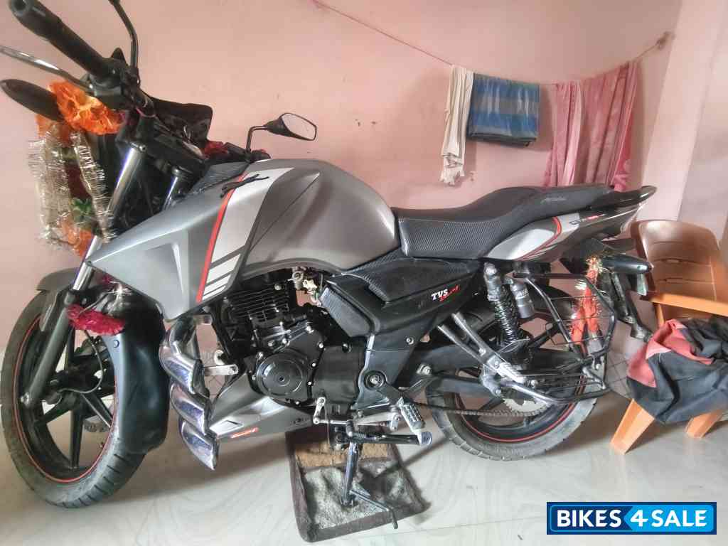 Gray TVS Apache RTR 160