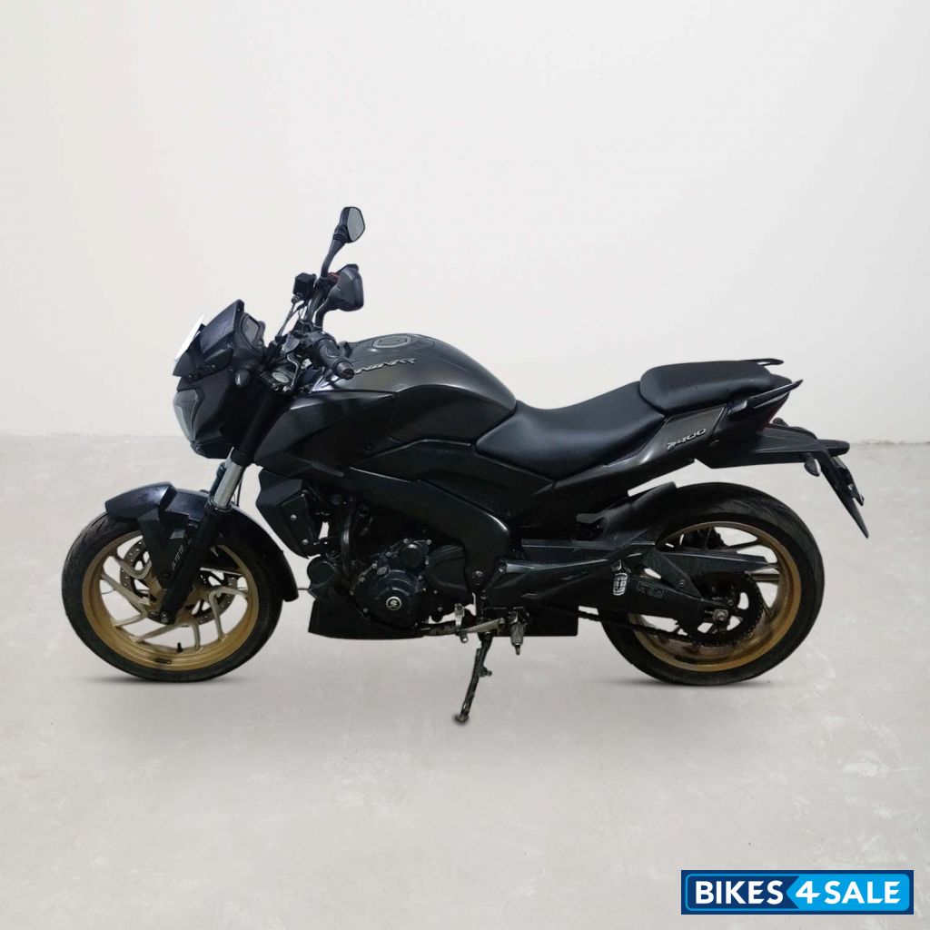 Bajaj Dominar 400