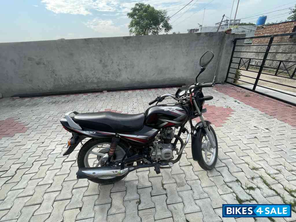 Gloss Flame Black With Bright Bajaj CT 100