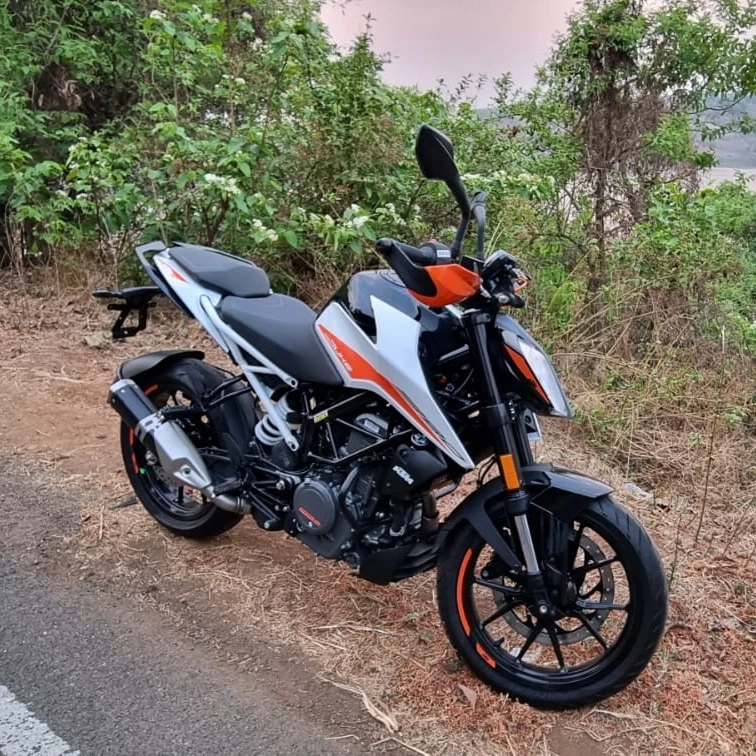 KTM Duke 390 2022