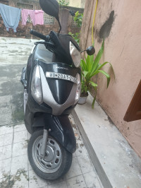 Black Honda Aviator