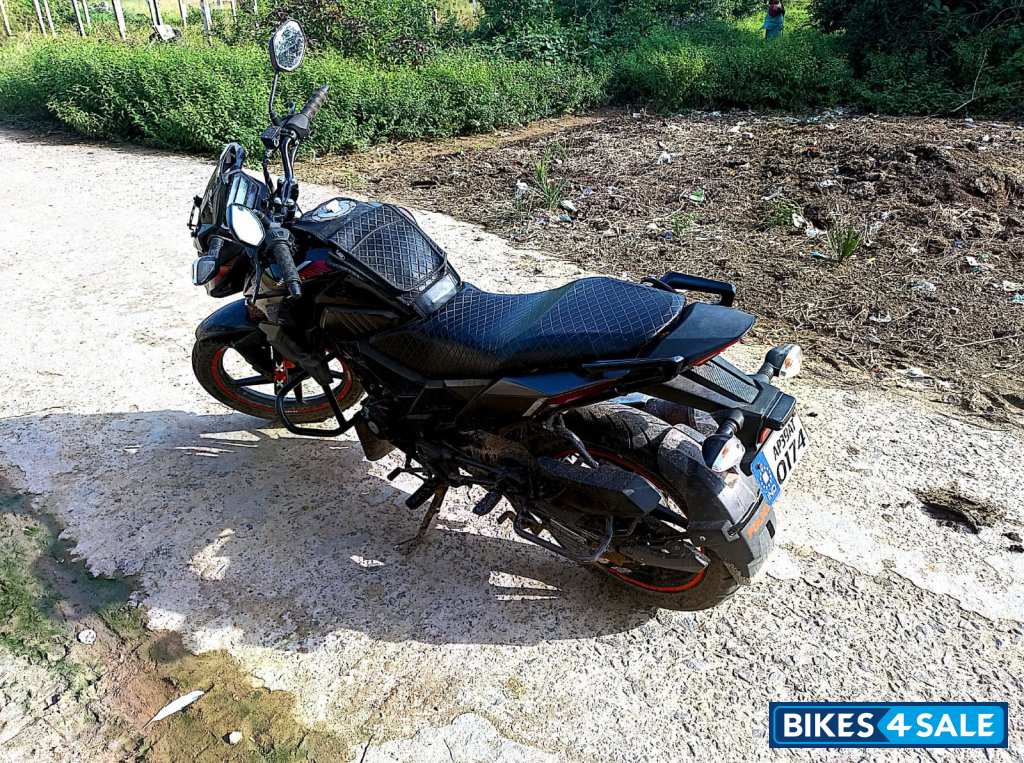 Honda XBlade