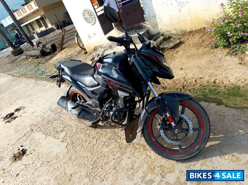Honda XBlade