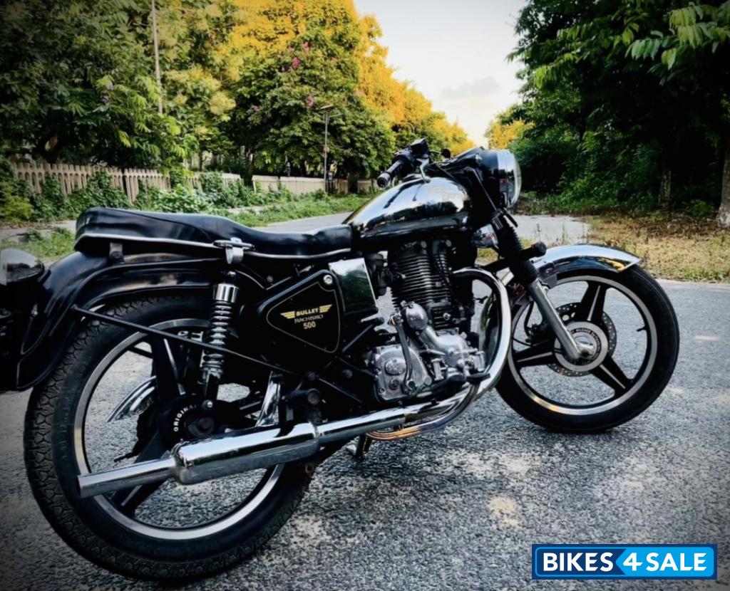 Royal Enfield Bullet Machismo A350