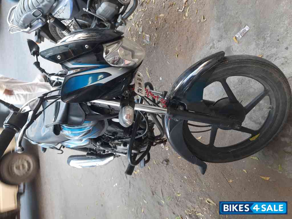Black And Blue Bajaj Discover 100 DTS-Si