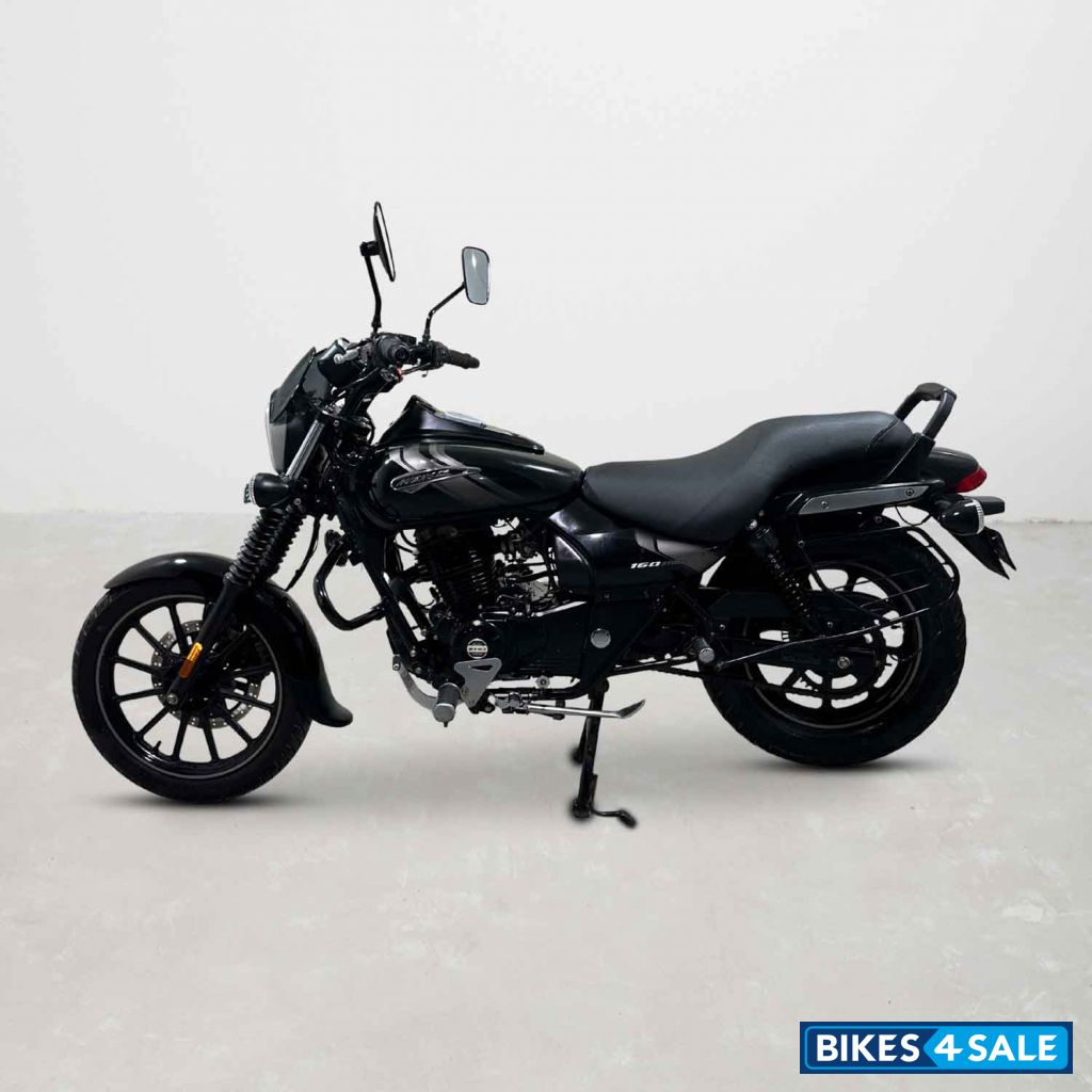 Bajaj Avenger Street 160