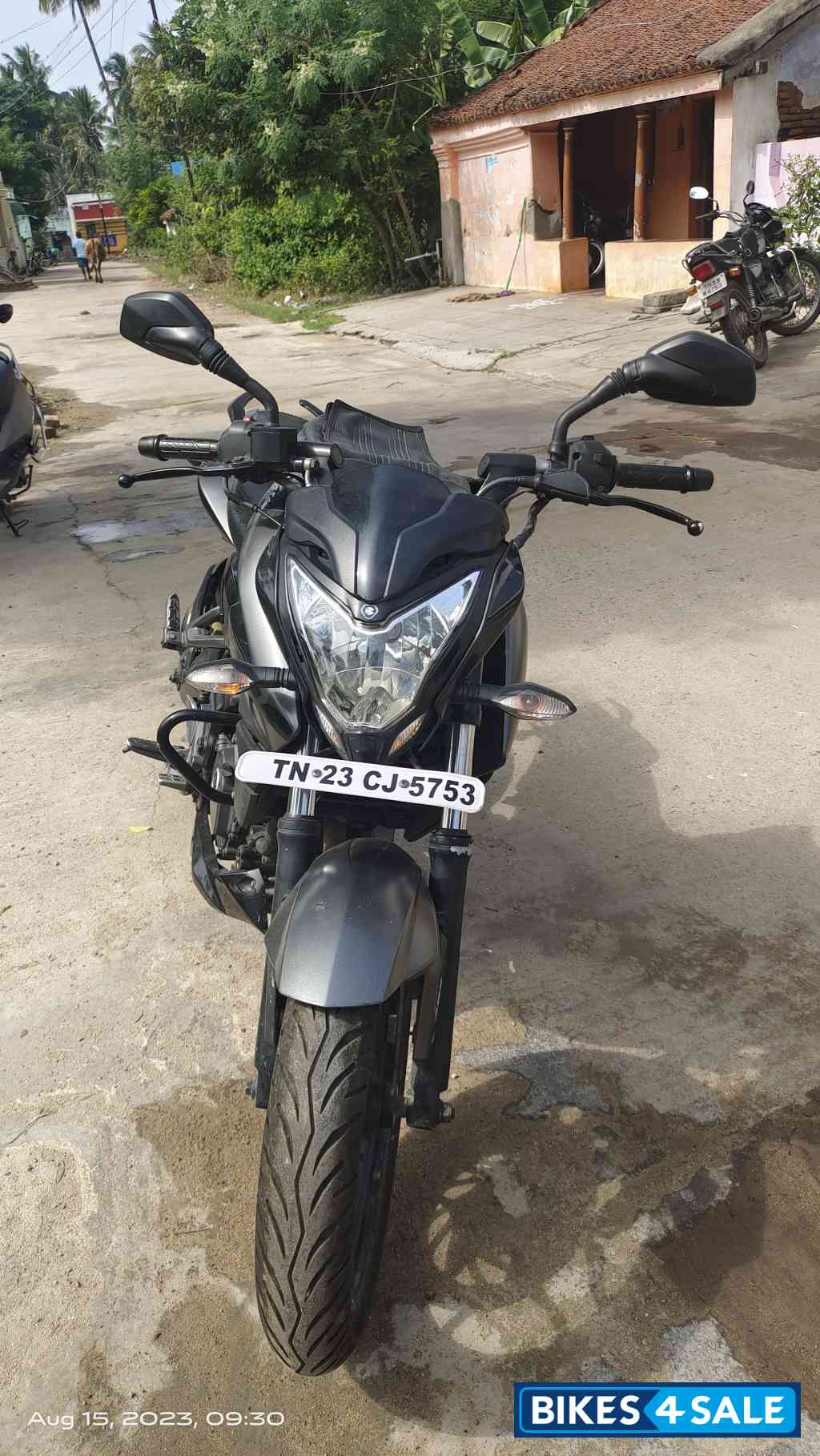 Bajaj Pulsar 200 NS ABS