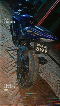 Yamaha YZF R15 V2 2016 Model