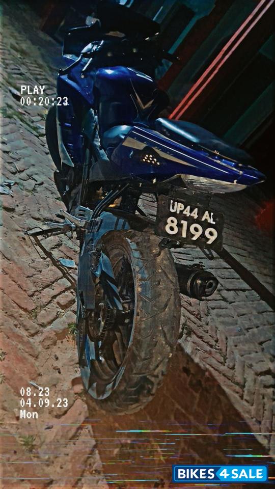 Yamaha YZF R15 V2 Yamaha YZF R15 V2