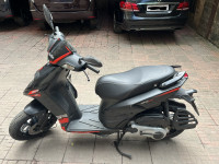 Aprilia SR 150 Carbon
