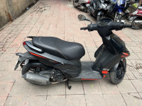 Aprilia SR 150 Carbon