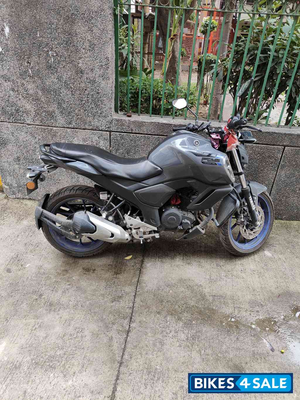 Grey Yamaha FZ-S FI V3 BS6