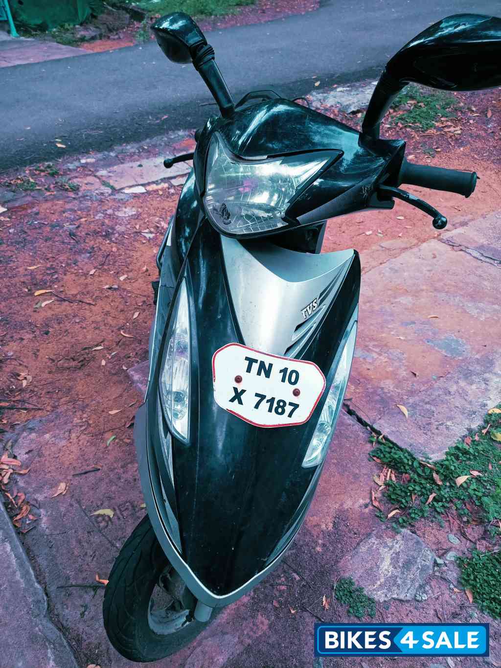 TVS Scooty Streak