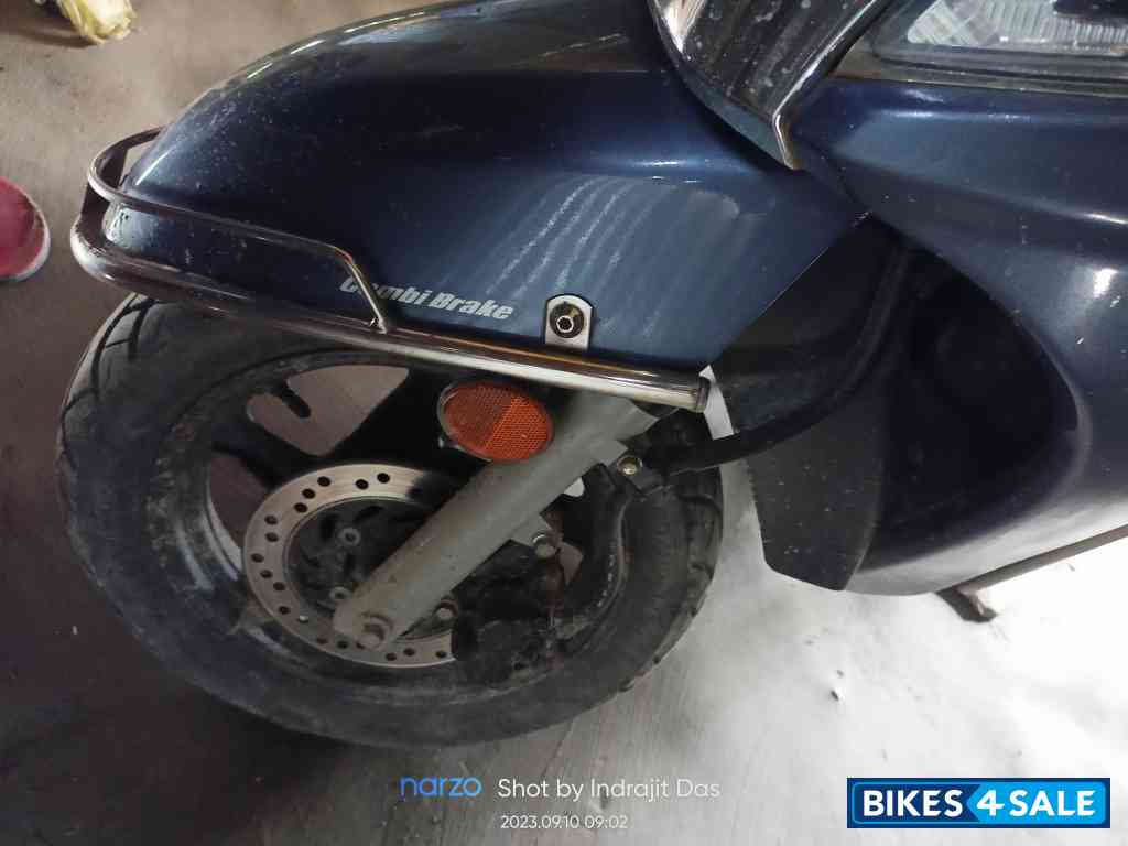 Metalic Blue Honda Activa 125