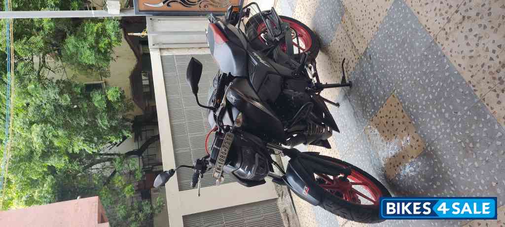 TVS Apache RTR 160 4V Special Edition