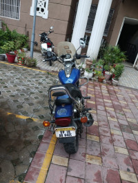 Bajaj Avenger 220 DTS-i