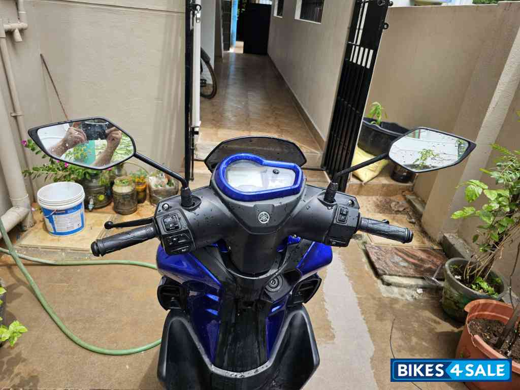 Yamaha Ray ZR 125 Fi Hybrid Disc