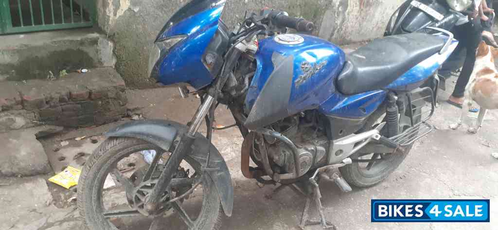 Blue Bajaj Pulsar 150 DTSi Blue Bajaj Pulsar 150 DTSi