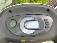 White Mahindra Rodeo RZ