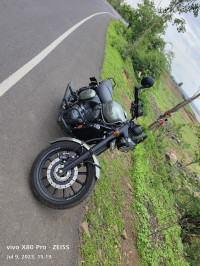 Cosmic Carbon Jawa 42 Dual Channel ABS Cosmic Carbon