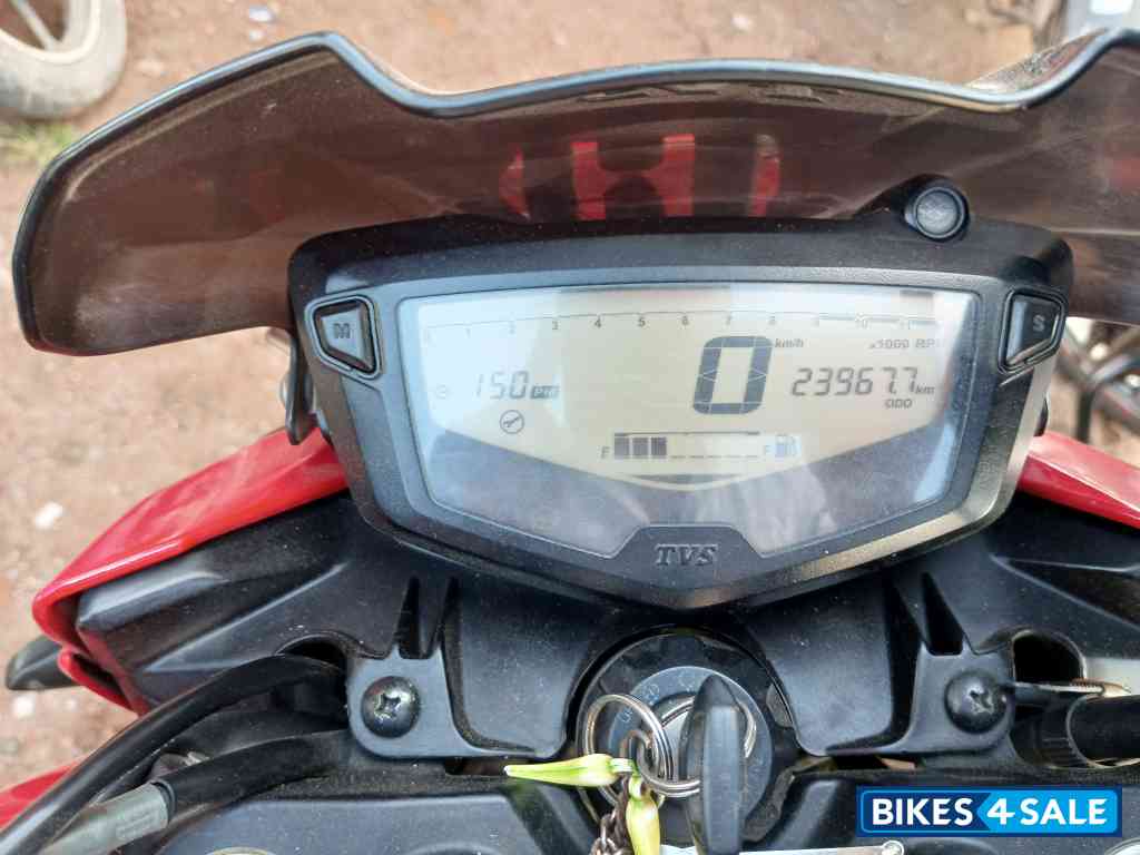 TVS Apache RTR 160 4V