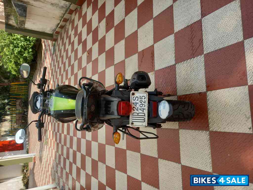 Black Green Yamaha FZ-S