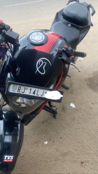 TVS Apache RTR 200 4V
