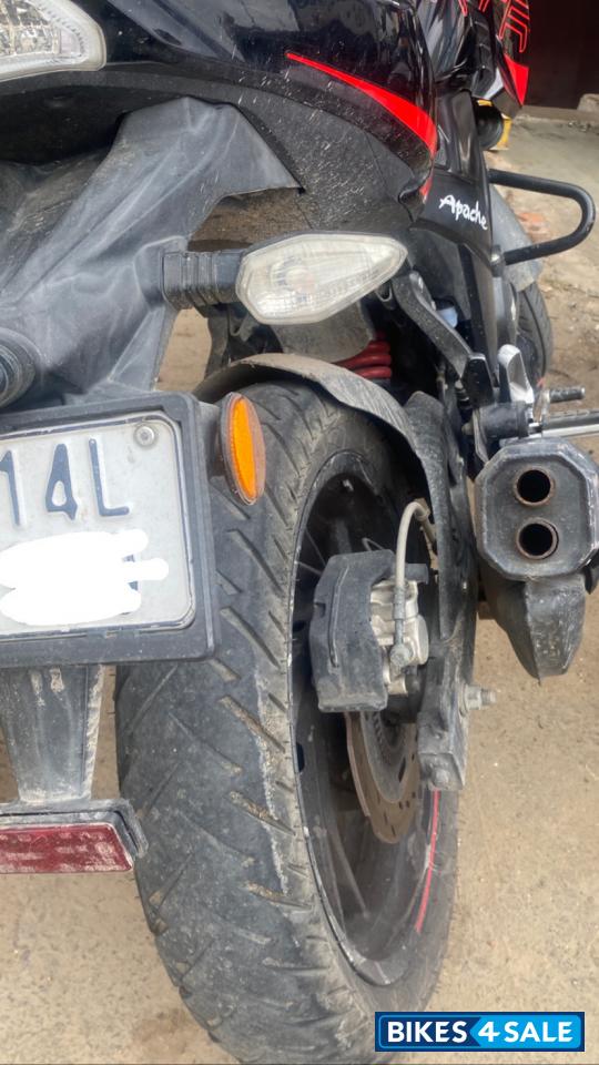 TVS Apache RTR 200 4V