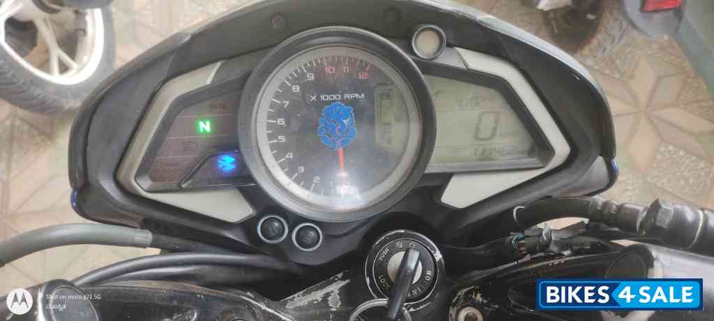 Blue Bajaj Pulsar 200 NS
