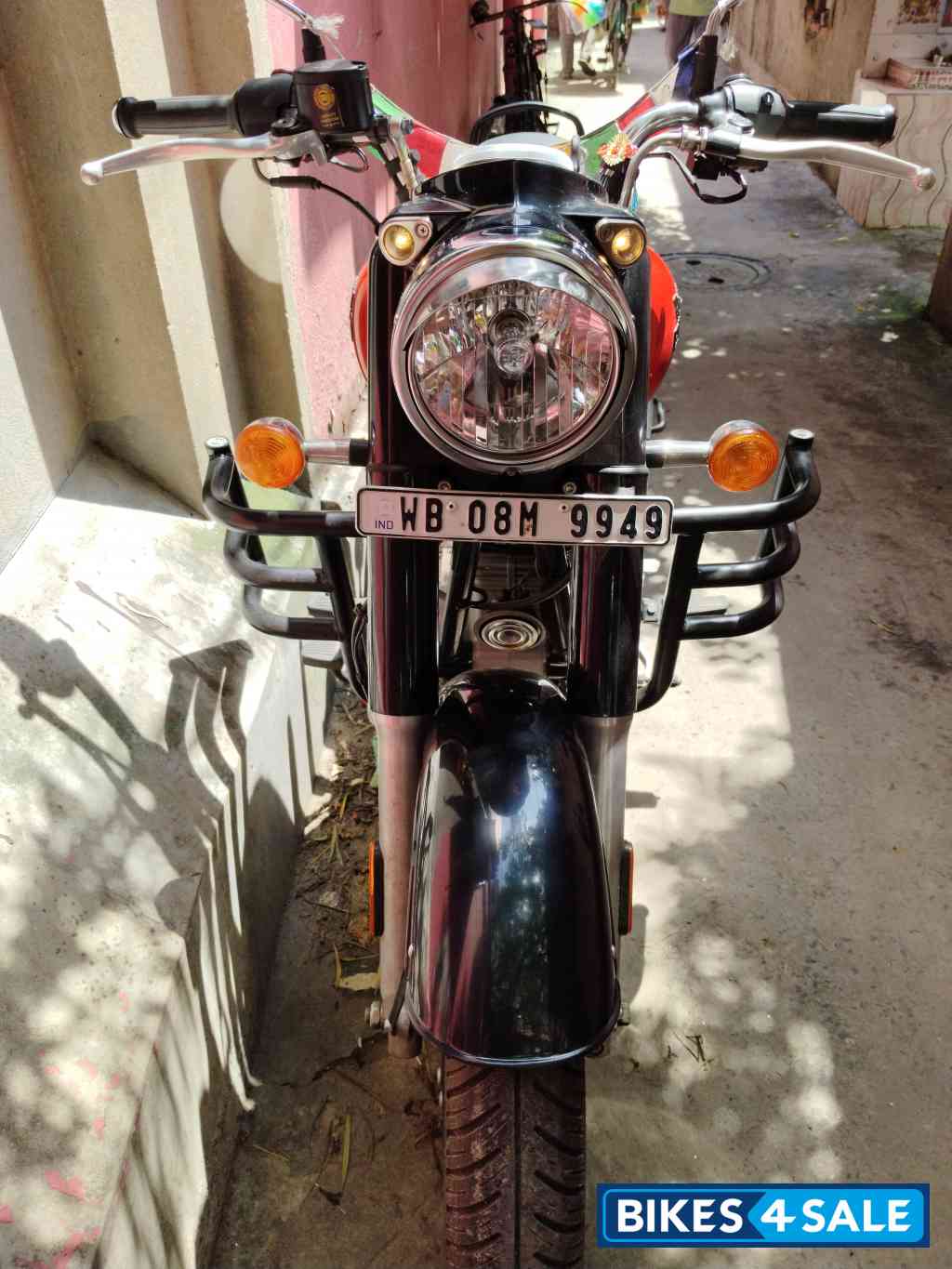 Royal Enfield Classic 350 Redditch Red Royal Enfield Classic 350 Redditch Red