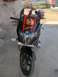 Bajaj Pulsar 180F Neon BS6