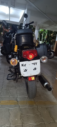 Black Royal Enfield Bullet Standard 350