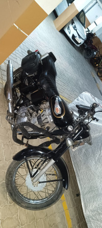 Black Royal Enfield Bullet Standard 350