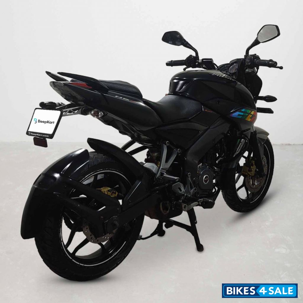 Bajaj Pulsar NS200