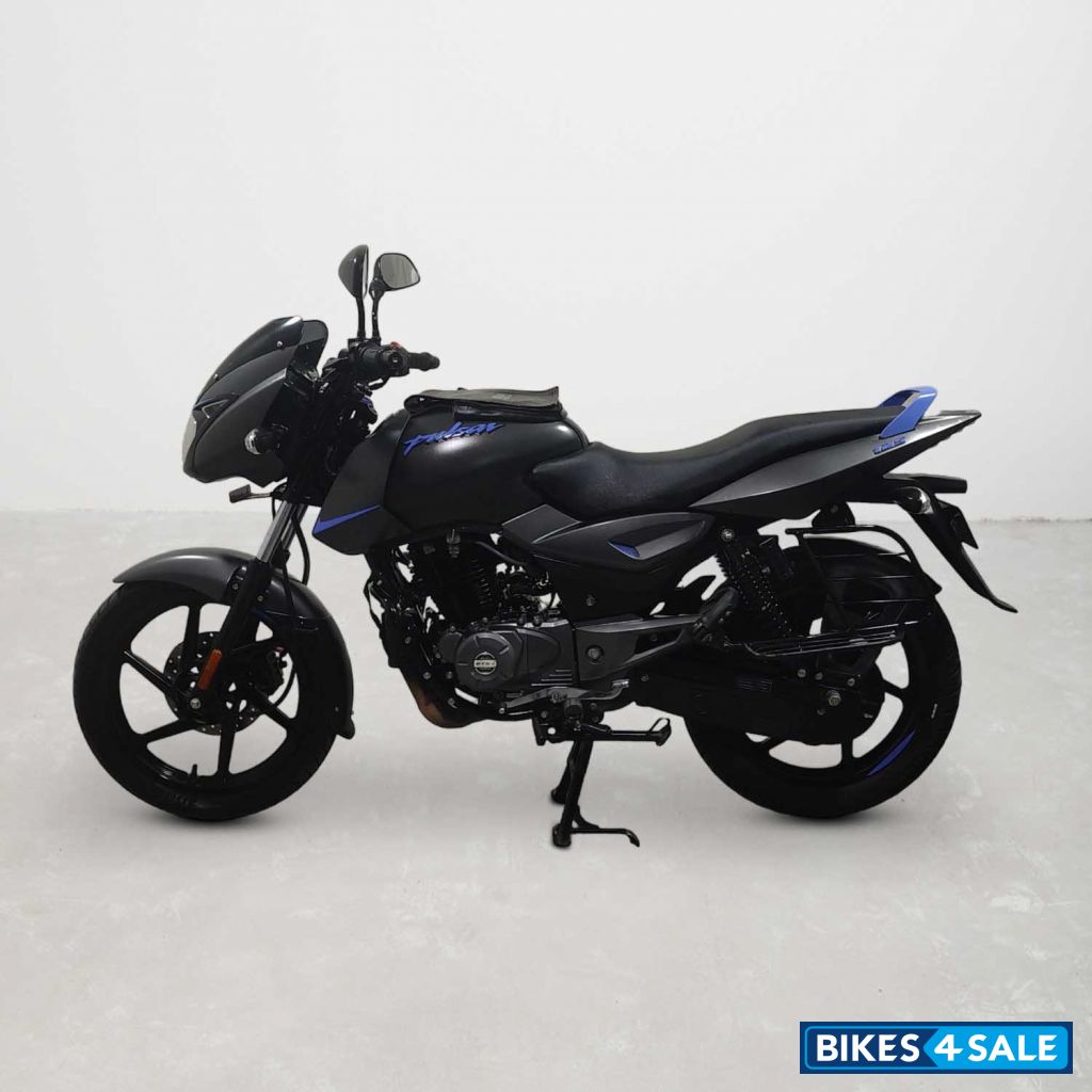 Bajaj Pulsar 125