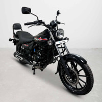 Bajaj Avenger Street 220