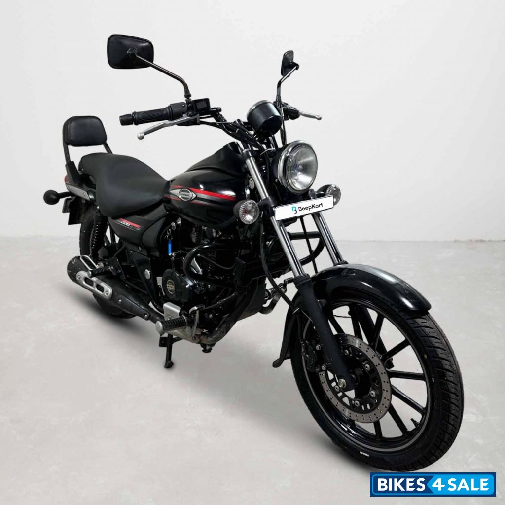 Bajaj Avenger Street 220