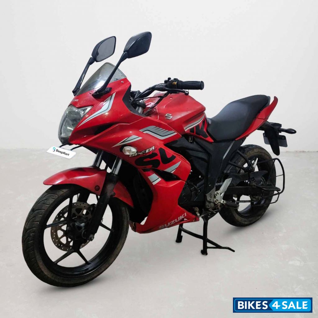 Suzuki Gixxer SF