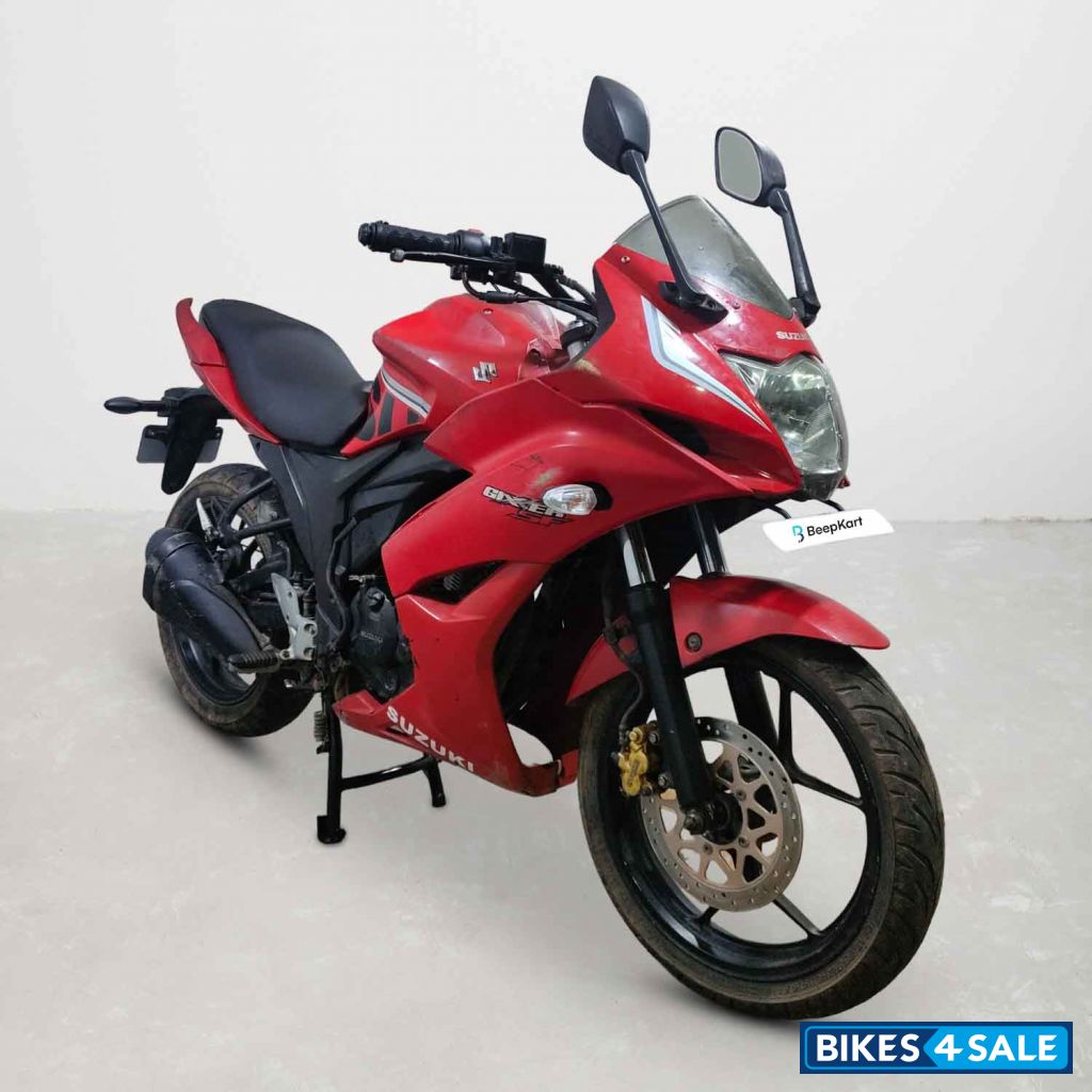 Suzuki Gixxer SF